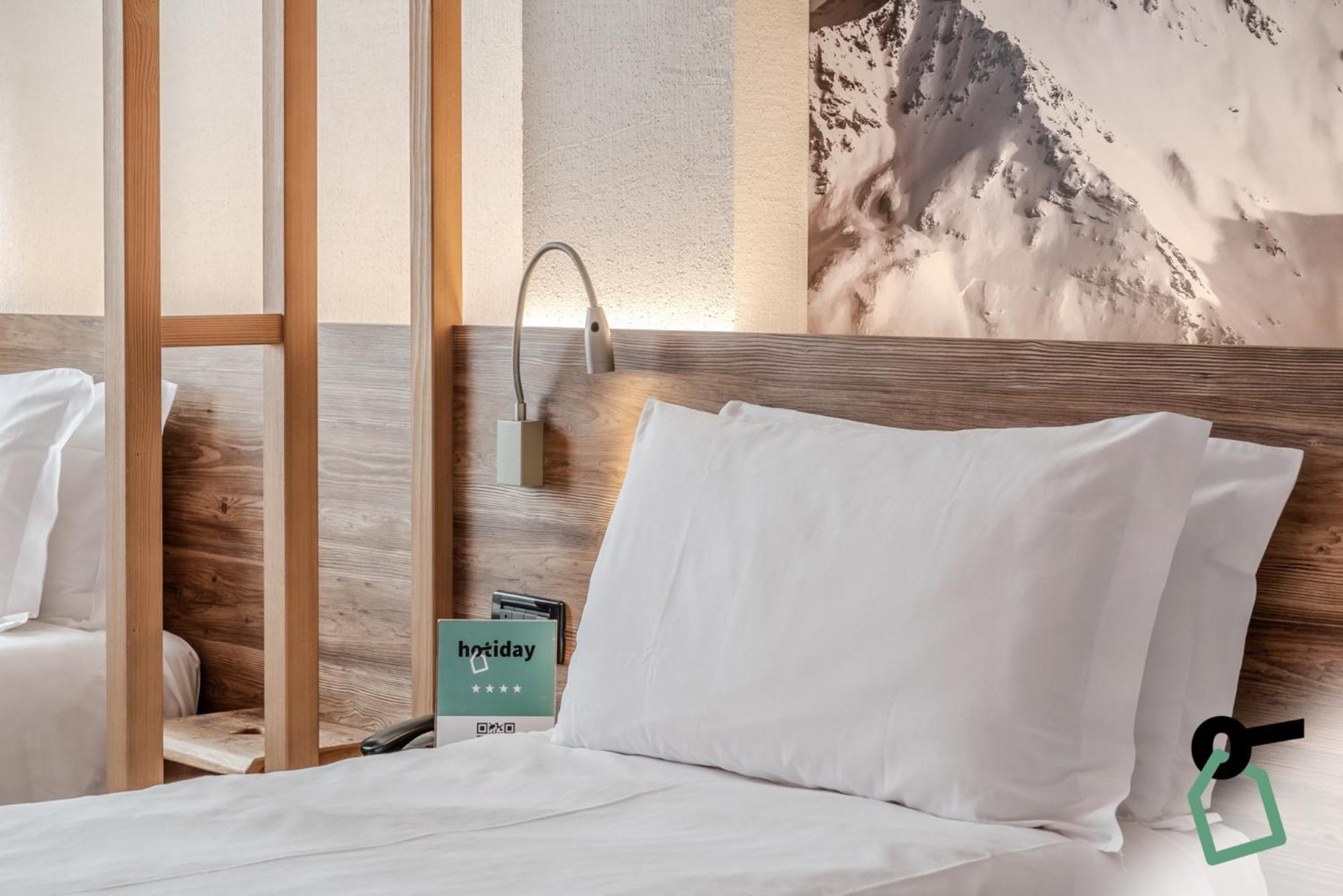 Hotiday Chalet Sestriere Vialattea エクステリア 写真