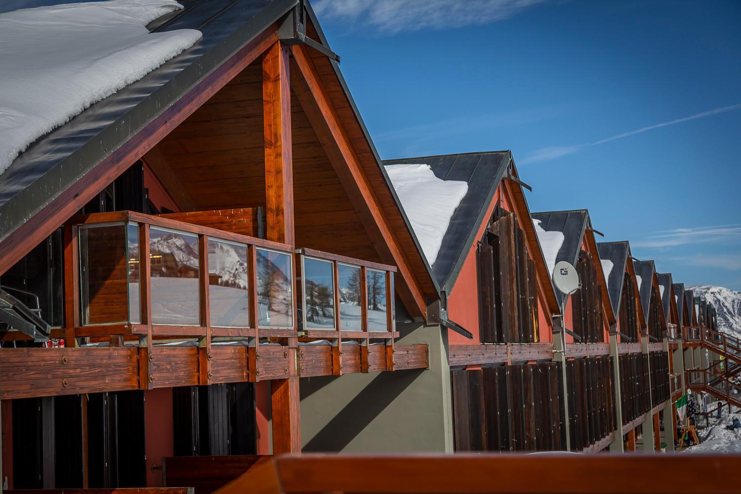 Hotiday Chalet Sestriere Vialattea エクステリア 写真